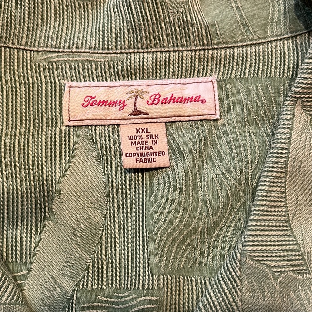 Tommy Bahama Silk Pam Tree Pattern Button Down Sh… - image 8
